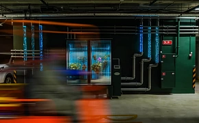 Installation “Water Line” by Marina Zvyagintseva has appeared in underground parking